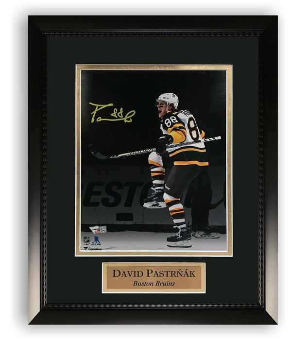 David Pastrnak Boston Bruins Autographed 8x10 Photo Framed to 11x14 NEP