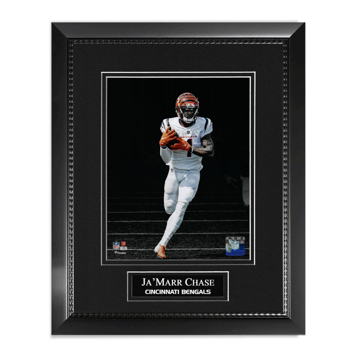 Ja'Marr Chase Unsigned Photograph Framed to 11x14