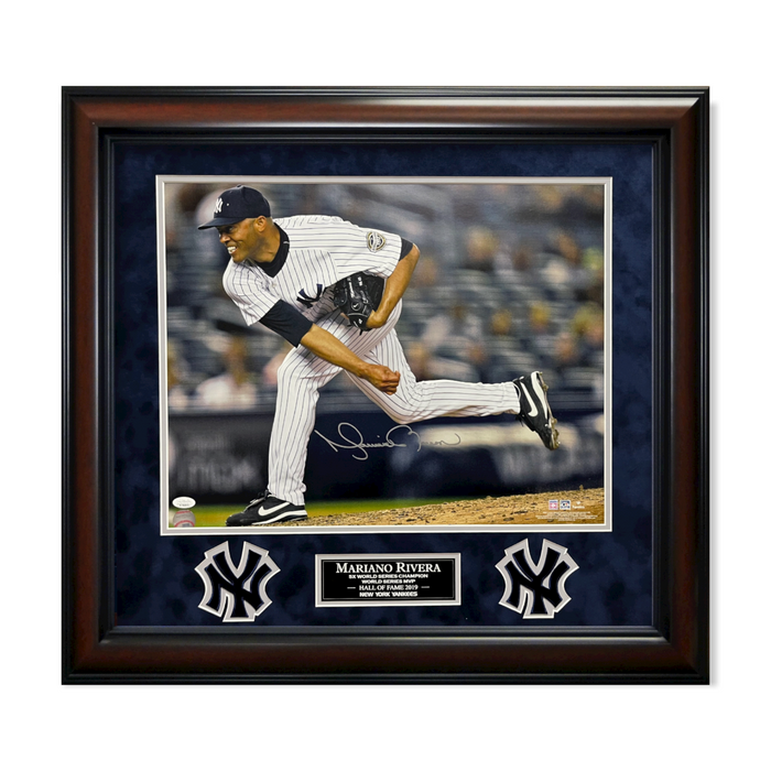 Mariano Rivera New York Yankees Autographed 16x20 Photograph Framed to 23x27 JSA
