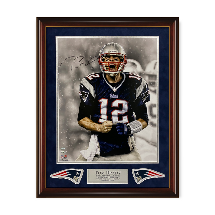 Tom Brady New England Patriots Autographed 16x20 Photo Framed To 23x27 Fanatics