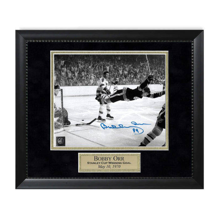 Bobby Orr Boston Bruins Autographed 8x10 Photo Framed to 11x14 Great North Road