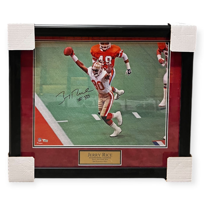 Jerry Rice San Fransisco 49ers Autographed 16x20 Photo Framed to 23x27 Beckett