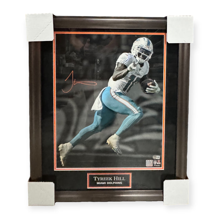 Tyreek Hill Miami Dolphins Autographed 16x20 Photo Framed To 23x27 Beckett