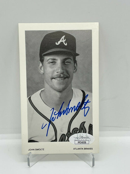 Dale Murphy Autographed Atlanta Braves (Throwback) 8x10 Photo - JSA