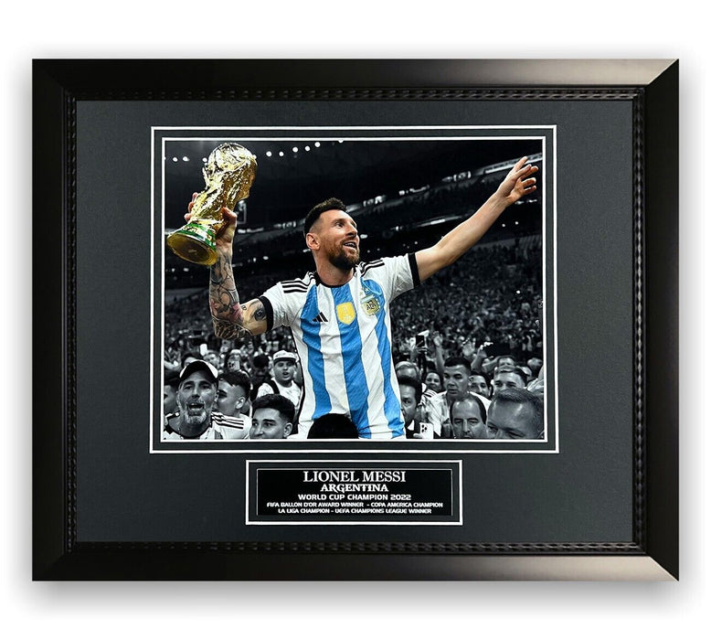 Lionel Messi Argentina World Cup Unsigned Photograph Framed to 11x14