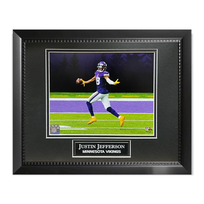 Justin Jefferson Unsigned Photograph Framed to 11x14