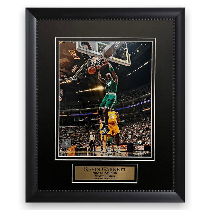 Kevin Garnett Unsigned Photo Framed to 11x14