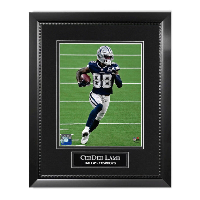 CeeDee Lamb Unsigned Photograph Framed to 11x14