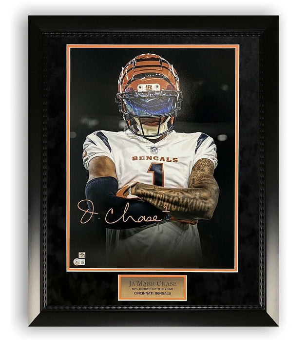 Ja'Marr Chase Signed Framed 16x20 Cincinnati Bengals White Jersey Phot –  Super Sports Center