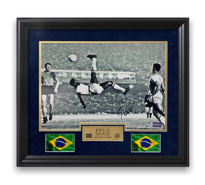 Pelé Brazil Autographed 16x20 Photo Framed to 23x27 Icons